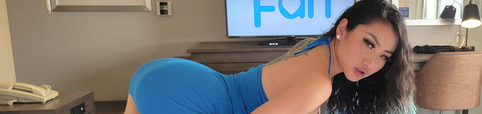 Alicia Hebi x1.38-39